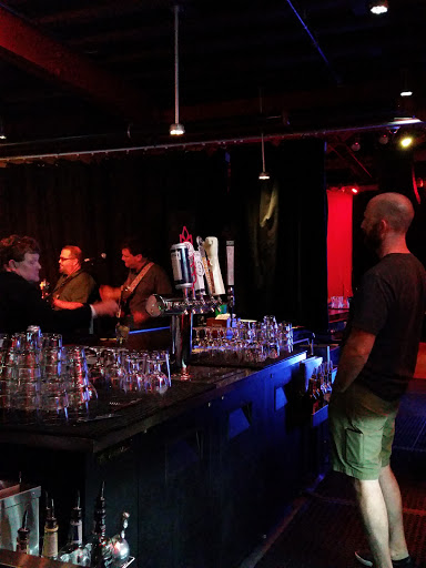 Bar «Wire», reviews and photos, 6815 W Roosevelt Rd, Berwyn, IL 60402, USA