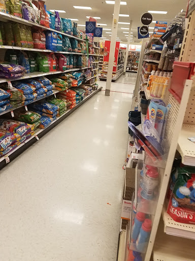 Department Store «Target», reviews and photos, 8282 Golden Link Blvd, Northfield, OH 44067, USA