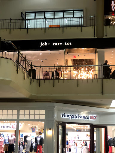 Shopping Mall «Tysons Galleria», reviews and photos, 2001 International Dr, McLean, VA 22102, USA