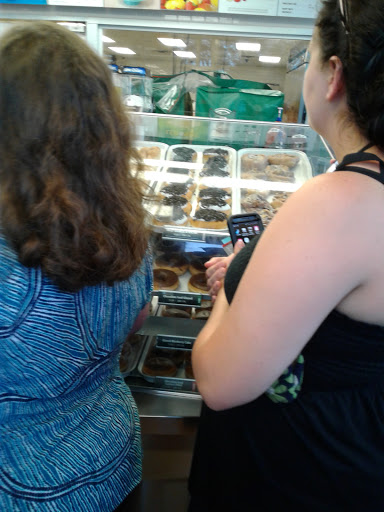 Bakery «Krispy Kreme Doughnuts», reviews and photos, 8601 1st Ave N, Birmingham, AL 35206, USA
