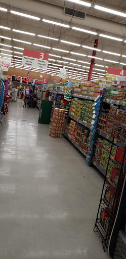 Grocery Store «Grocery Outlet Bargain Market», reviews and photos, 2323 S Mooney Blvd, Visalia, CA 93277, USA