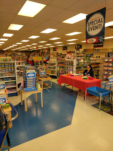 Educational Supply Store «Lakeshore Learning Store», reviews and photos, 449 Essex St, Hackensack, NJ 07601, USA