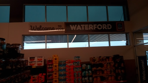 Supermarket «ALDI», reviews and photos, 5038 Highland Rd, Waterford Twp, MI 48327, USA