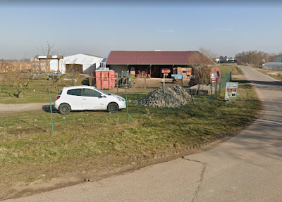 FERME RIEDINGER DISTRIBUTEUR AUTOMATIQUE DE FRUITS ET LEGUMES à Hœrdt