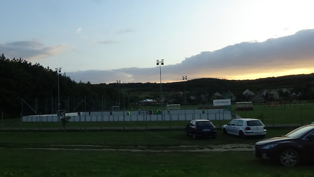 Értékelések erről a helyről: Mályi focipálya, Mályi - Sportpálya