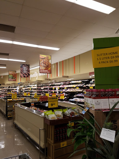 Grocery Store «Food Lion», reviews and photos, 980 Kildaire Farm Rd, Cary, NC 27511, USA