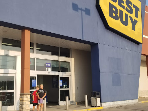 Electronics Store «Best Buy», reviews and photos, 115 N 76th St, Omaha, NE 68114, USA