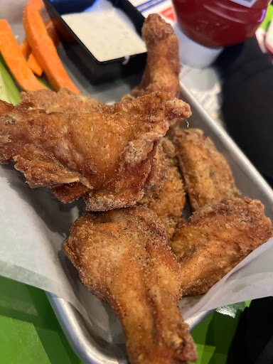 Sports Bar «Dave & Busters», reviews and photos