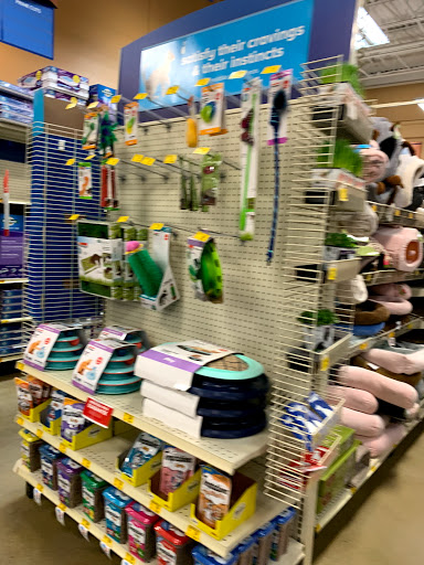 Pet Supply Store «PetSmart», reviews and photos, 13923 Cedar Rd, South Euclid, OH 44118, USA