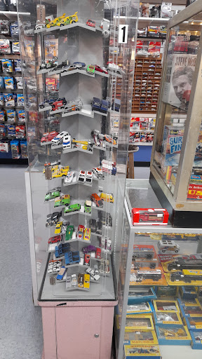 Antique Store «South Louisville Antique & Toy», reviews and photos, 4150 Blue Lick Rd # 8, Louisville, KY 40229, USA