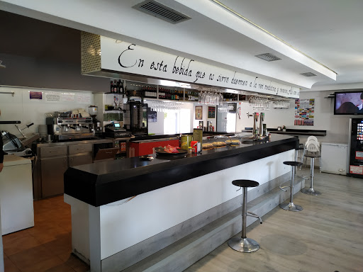 Información y opiniones sobre Bar El Boga de Solares