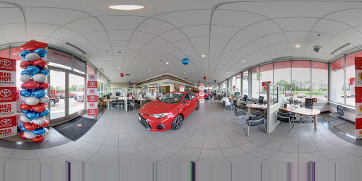 Toyota Dealer «Maplewood Toyota», reviews and photos, 2873 Maplewood Dr, Maplewood, MN 55109, USA