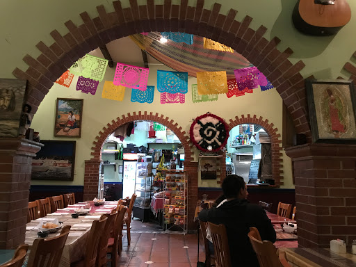 Sabores Oaxaqueños Restaurant