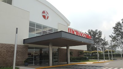 Photos of Metrocentro Park