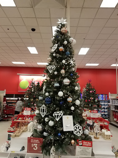 Department Store «Target», reviews and photos, 2199 MN-36, North St Paul, MN 55109, USA
