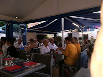 Atmosphère du Restaurant Le Carro Bleu à Martigues - n°2