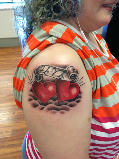Tattoo Shop «Planet Ink Tattoos», reviews and photos, 3968 Jimmy Lee Smith Pkwy #102, Hiram, GA 30141, USA