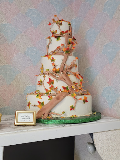 Bakery «Reeves Cake Shop», reviews and photos, 2770 Cory Ave, Akron, OH 44314, USA