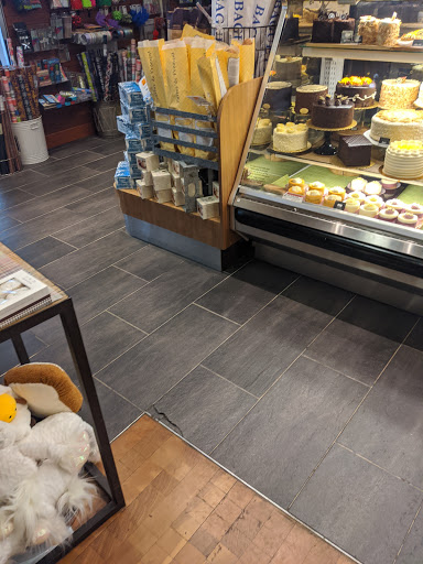 Shopping Mall «Uptown Shopping Center», reviews and photos, 2364 W Burnside St, Portland, OR 97210, USA