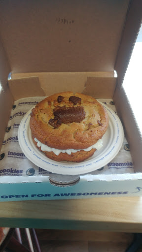 Cookie Shop «Insomnia Cookies», reviews and photos, 402 14th Ave SE, Minneapolis, MN 55414, USA