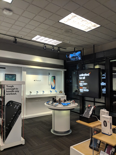 Cell Phone Store «Verizon», reviews and photos, 7809 NE Vancouver Plaza Dr #170, Vancouver, WA 98662, USA