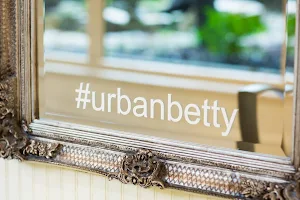 Urban Betty Salon 38th image