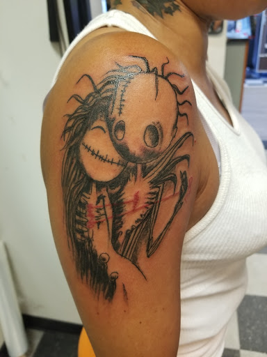 Tattoo Shop «Eternal Images Tattoo», reviews and photos, 734 Columbia St, Utica, NY 13502, USA