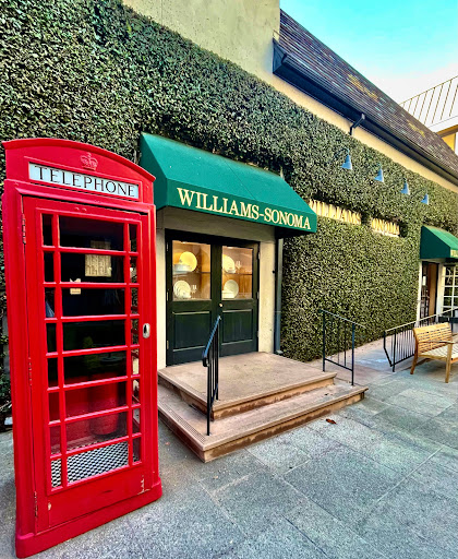 Kitchen Supply Store «Williams-Sonoma», reviews and photos, 142 S Lake Ave, Pasadena, CA 91101, USA
