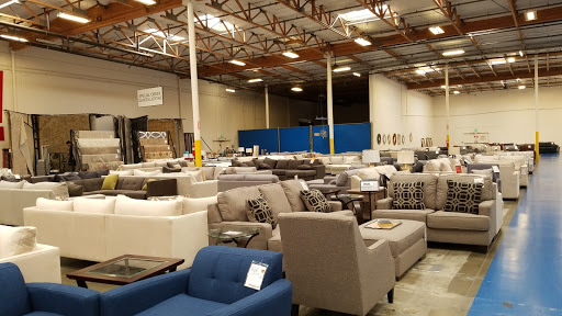 Furniture Store «Living Spaces - Rancho Cucamonga», reviews and photos, 12649 E Foothill Blvd, Rancho Cucamonga, CA 91730, USA