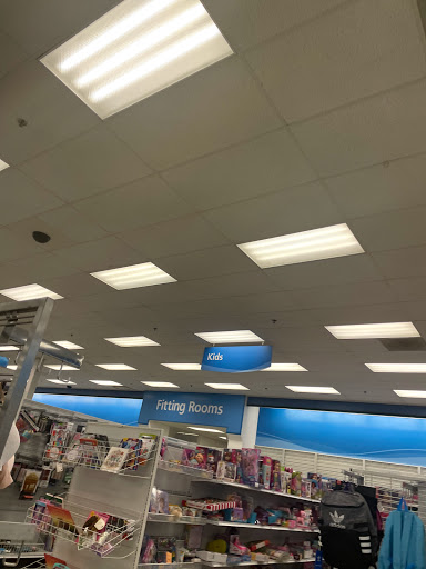 Clothing Store «Ross Dress for Less», reviews and photos, 958 W Street Rd, Warminster, PA 18974, USA