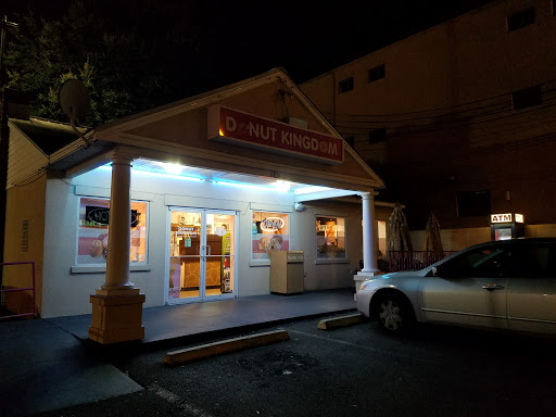 Donut Shop «Donut Kingdom», reviews and photos, 685 W Tennessee St, Tallahassee, FL 32304, USA