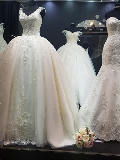 Bridesmaid dresses Istanbul