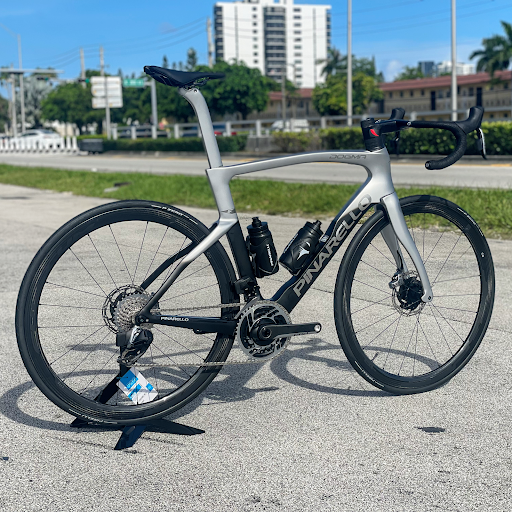 Bicycle Store «City Bikes Aventura», reviews and photos, 20335 Biscayne Blvd, Aventura, FL 33180, USA
