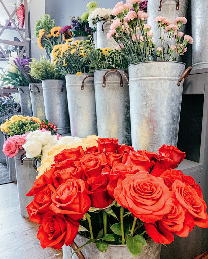 Florist «Ashland Addison Florist», reviews and photos, 3118 N Lincoln Ave, Chicago, IL 60613, USA