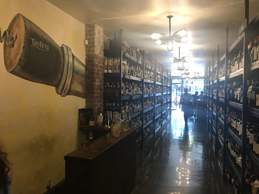 Wine Store «Adega Wine & Spirits», reviews and photos, 31-25 Ditmars Blvd, Queens, NY 11105, USA