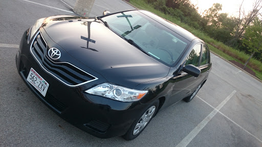 Auto Repair Shop «Meineke Car Care Center», reviews and photos, 4320 S 27th St, Milwaukee, WI 53221, USA