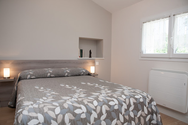 Lit Maison d'hôtes Gite Paumajoly 81710 Saix