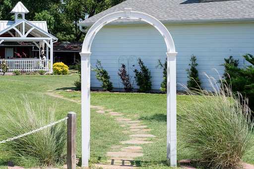 Wedding Venue «Willow Creek Wedding and Events Venue, LLC», reviews and photos, 415 S Westmoreland Rd, Waxahachie, TX 75167, USA