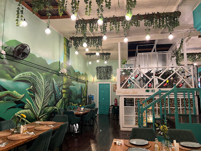 Hola Ola Gastrobar y Cafetería - Iquique