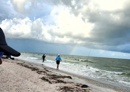 Public Beach «Pass-A-Grille Beach», reviews and photos, 113 11th Ave, Pass-A-Grille Historic District, FL 33706, USA