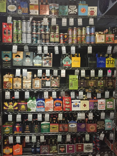 Convenience Store «Lone Star Beverages», reviews and photos, 3065 N Josey Ln #62, Carrollton, TX 75007, USA