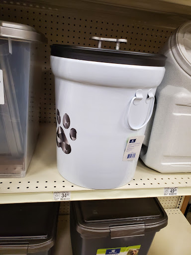 Pet Supply Store «PetSmart», reviews and photos, 2102 W Union Blvd #22A, Bethlehem, PA 18018, USA