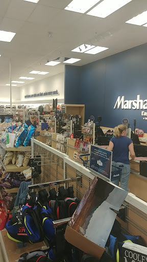 Department Store «Marshalls», reviews and photos, 2650 Sunrise Hwy, East Islip, NY 11730, USA