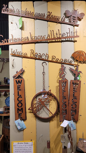 Shopping Mall «West End Garage, Cape May», reviews and photos, 484 W Perry St, Cape May, NJ 08204, USA