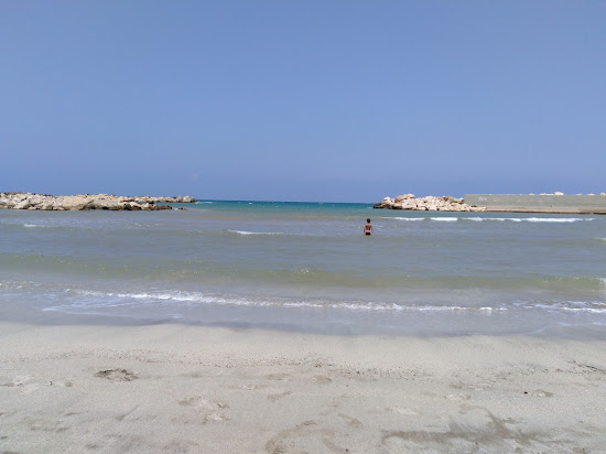 Manara Beach