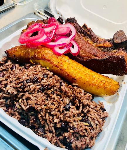 Grocery Store «D Karina Deli Grocery Store», reviews and photos, 341 S 11th St, Reading, PA 19602, USA