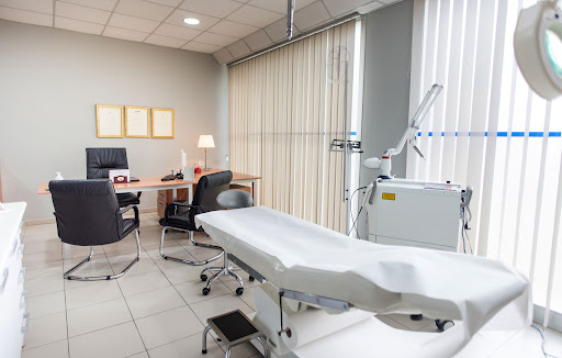 Clínica Fenals | Clínica Estética en Lloret De Mar en Lloret de Mar, Girona