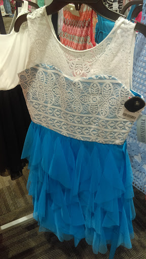 Discount Store «Big Lots», reviews and photos, 29712 Southfield Rd, Southfield, MI 48076, USA