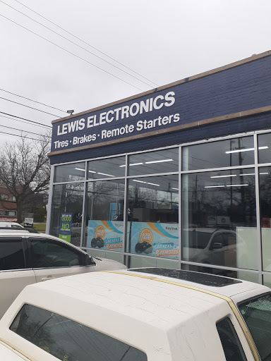 Electronics Store «Lewis Electronics», reviews and photos, 3536 Lee Rd, Cleveland, OH 44120, USA
