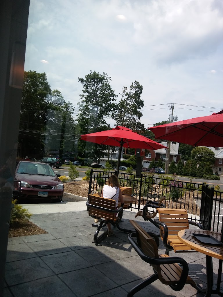 Wendy's 06830